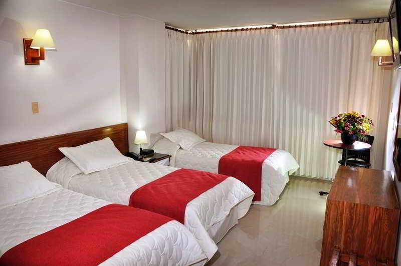 Hotel La Riviera Санта-Марта Экстерьер фото