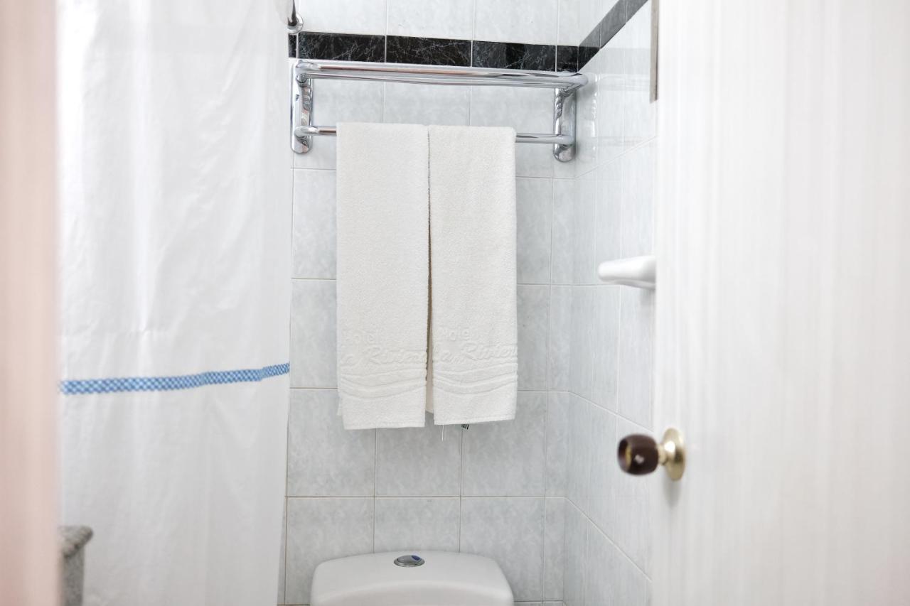 Hotel La Riviera Санта-Марта Экстерьер фото