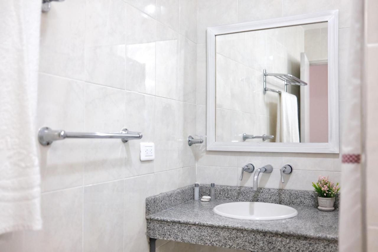 Hotel La Riviera Санта-Марта Экстерьер фото