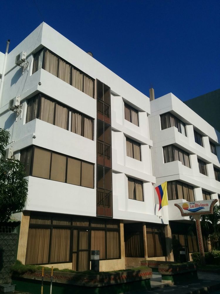 Hotel La Riviera Санта-Марта Экстерьер фото